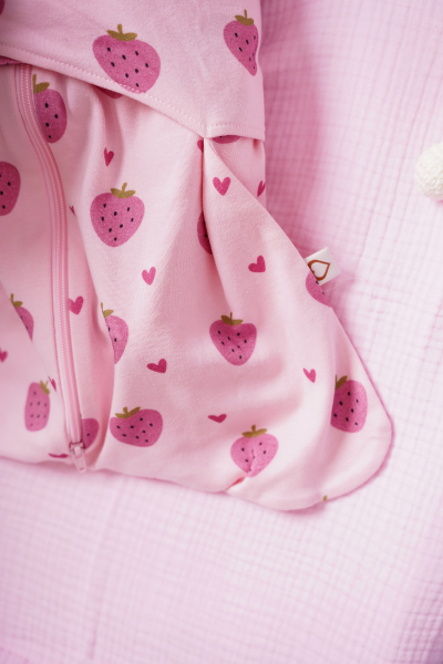 Çilek Desen Yenidoğan Paketi