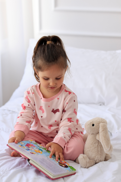 Kız Çocuk  Pijama Takımı - Tavşanlı