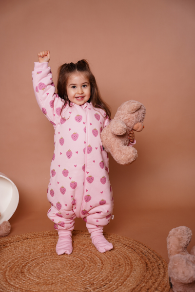 Çilek Desen-Ayaklı Uyku Tulumu